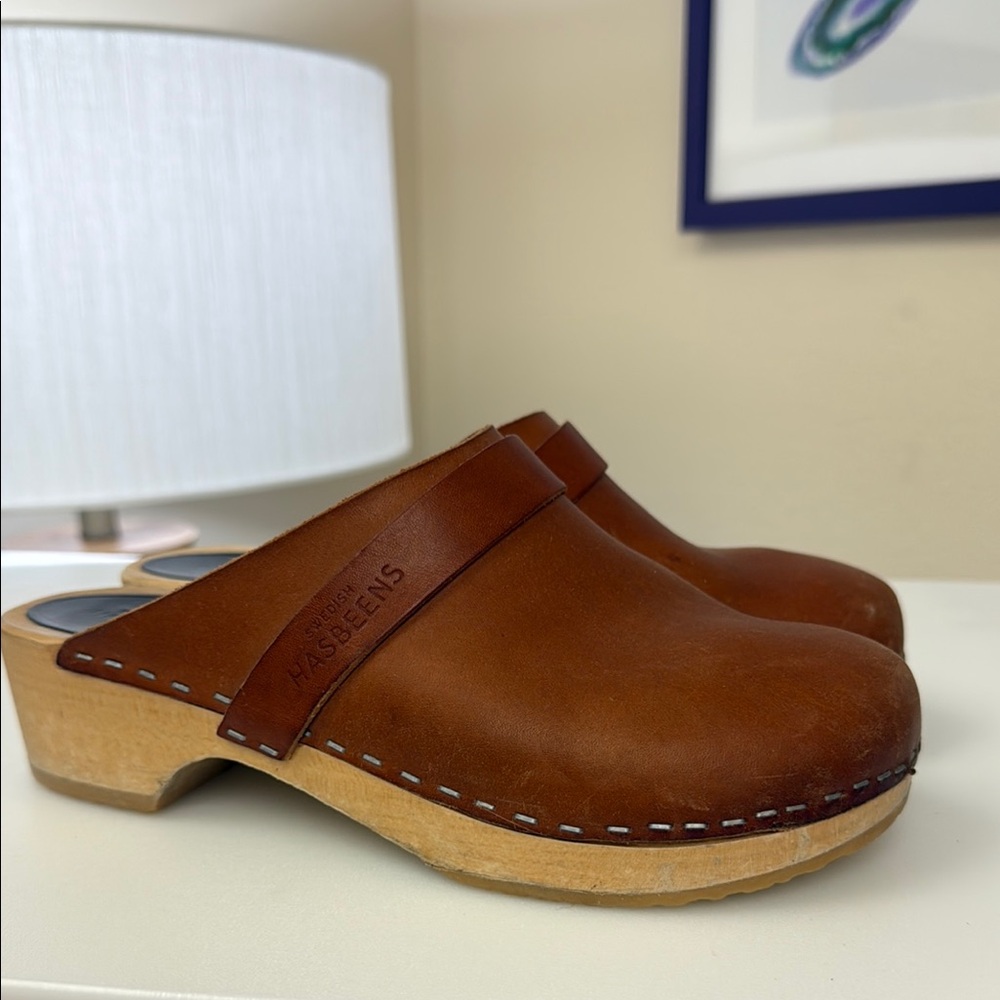 Swedish Hasbeens Brown Leather Clogs